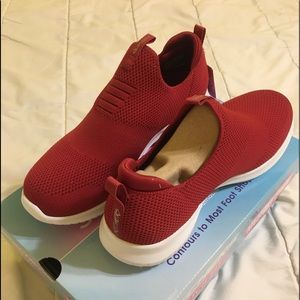 NWT Skechers Stretch-Fit w/ Air-Cooled Memory Foam